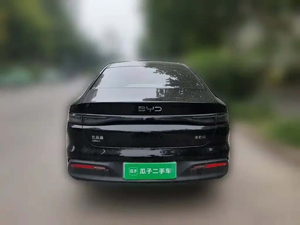 BYD Hai Bao 05 DM-i 2026 DM-i 128KM Luxury — Фото автомобиля 3