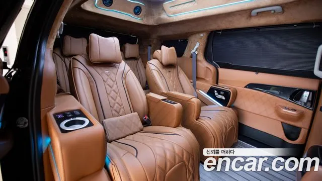 Kia Carnival Generation 4 — Фото автомобиля 12