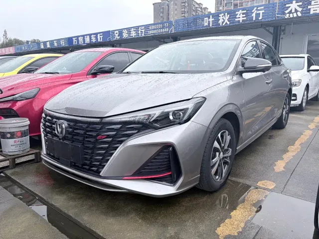 Фотография автомобиля — Changan Eado