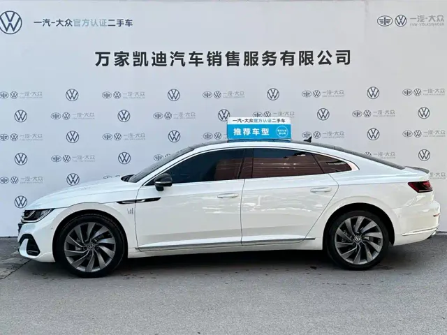 Volkswagen CC — Фото автомобиля 3