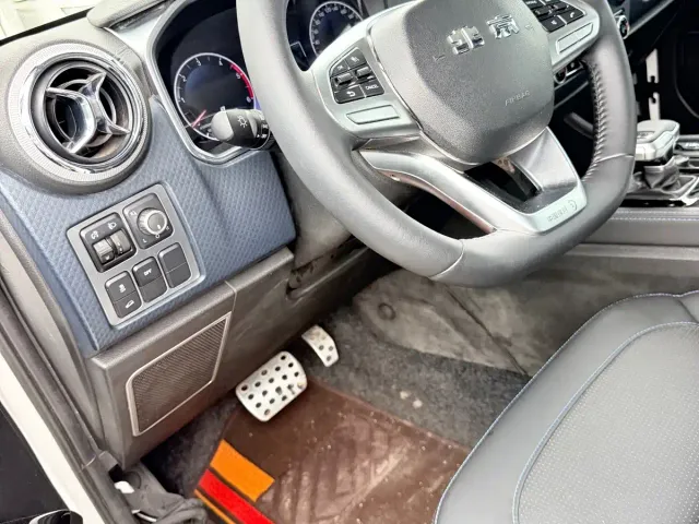 BAIC BJ40 — Фото автомобиля 6