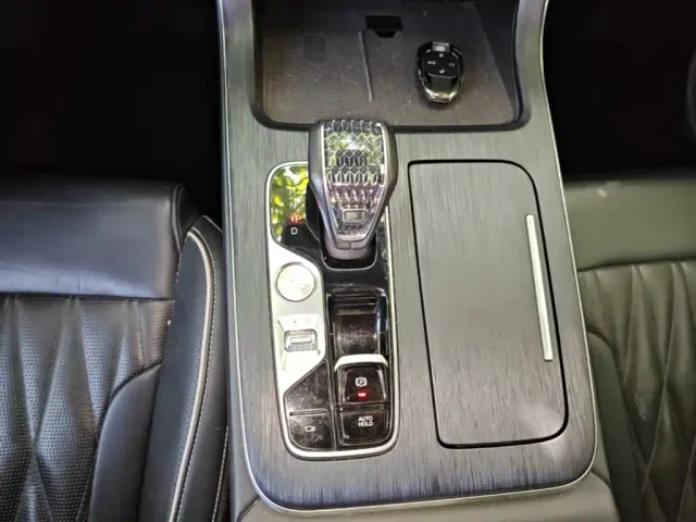 GAC Trumpchi GS8 — Фото автомобиля 13