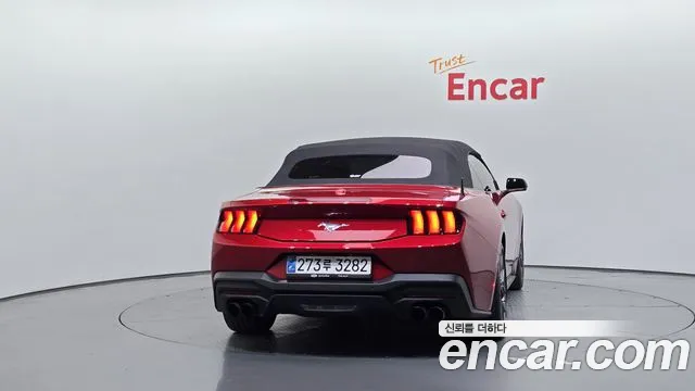 Ford Mustang 7th Gen — Фото автомобиля 4