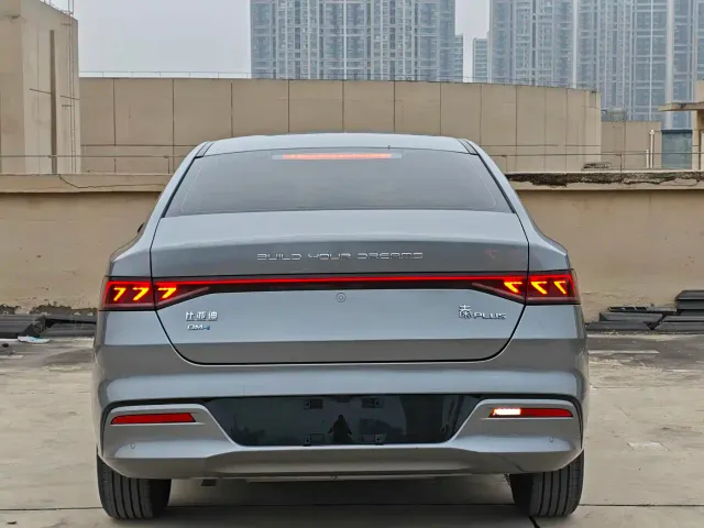 BYD Qin PLUS — Фото автомобиля 5