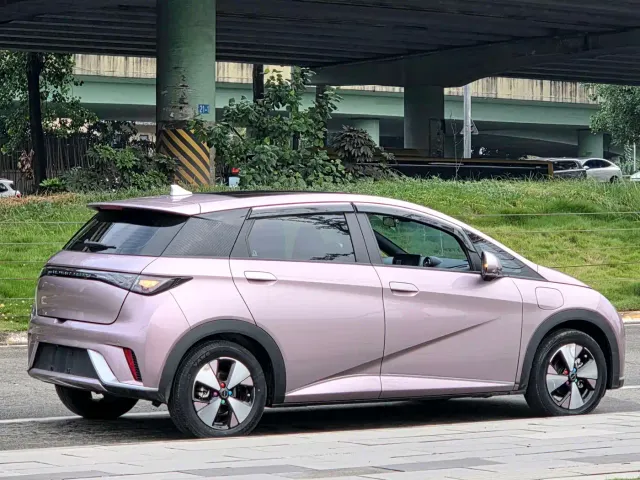 BYD Dolphin — Фото автомобиля 16