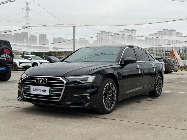 Фотография автомобиля — Audi A6L