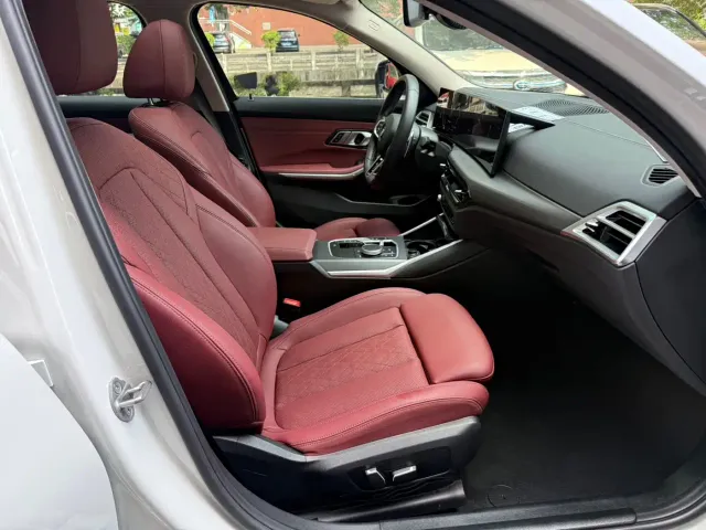 BMW 3 Series — Фото автомобиля 14