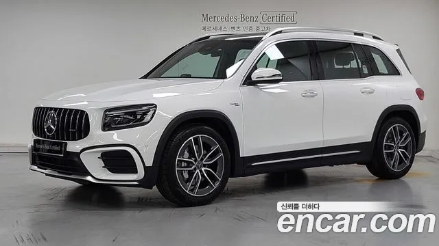 Фотография автомобиля — Mercedes-Benz GLB-Class