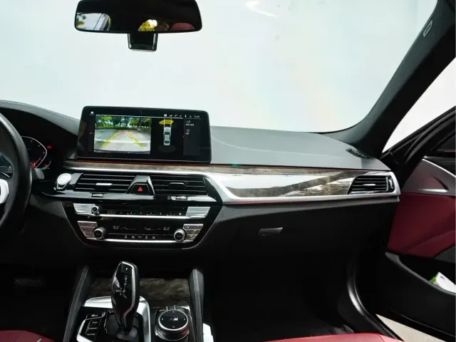 BMW BMW 5 Series 2021 525Li M Sport Package — Фото автомобиля 25