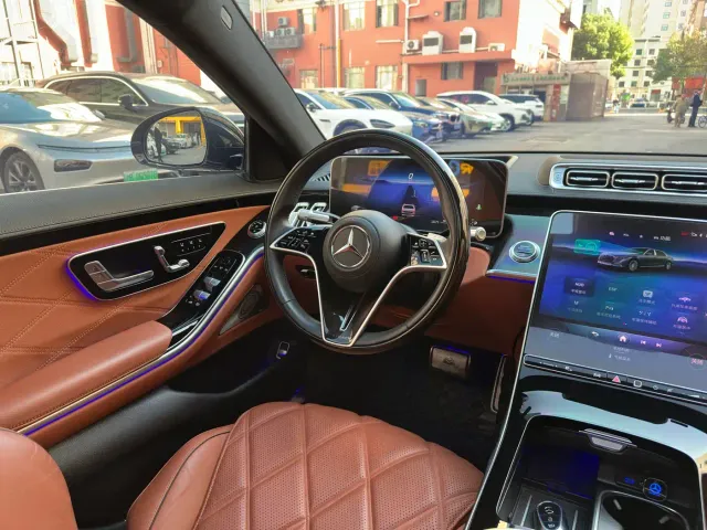 Mercedes-Benz Maybach S-Class — Фото автомобиля 15