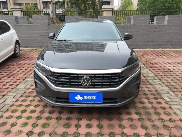 Volkswagen Passat — Фото автомобиля 2