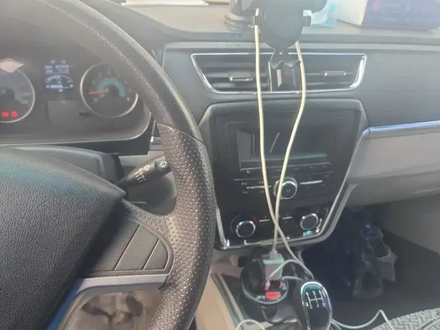 Jinbei New Hiace X30L — Фото автомобиля 5