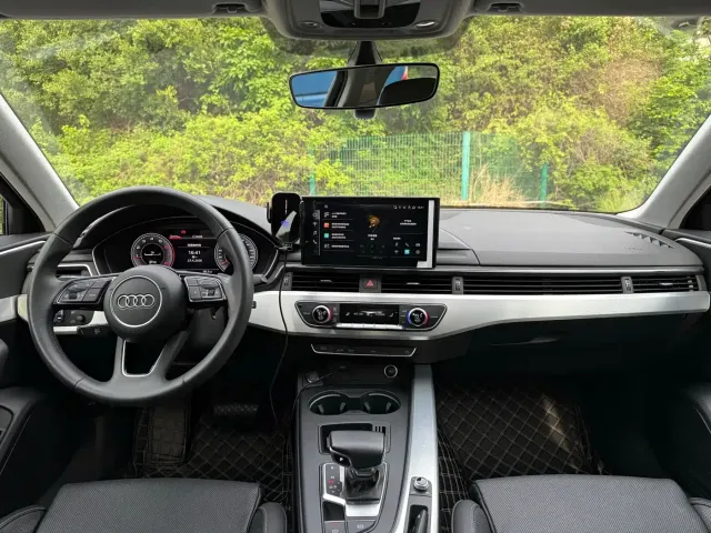 Audi A4L — Фото автомобиля 14
