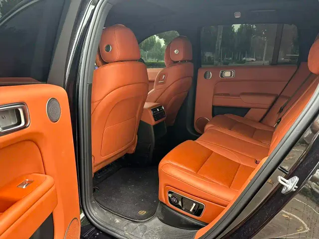 Li Auto L7 — Фото автомобиля 6