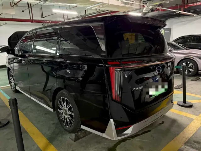 GAC Trumpchi E9 — Фото автомобиля 2