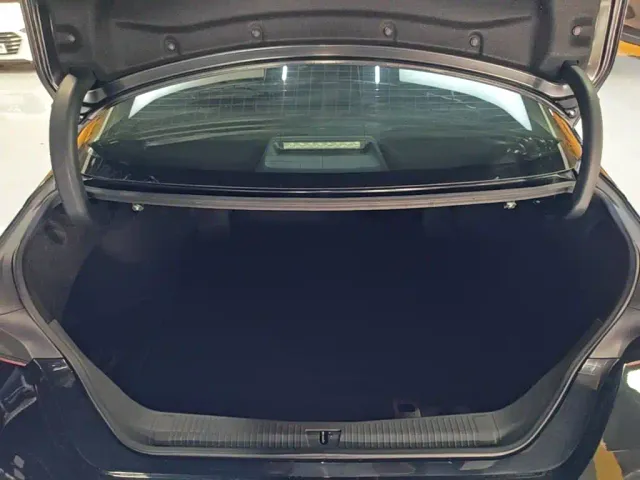 Toyota Avalon — Фото автомобиля 14