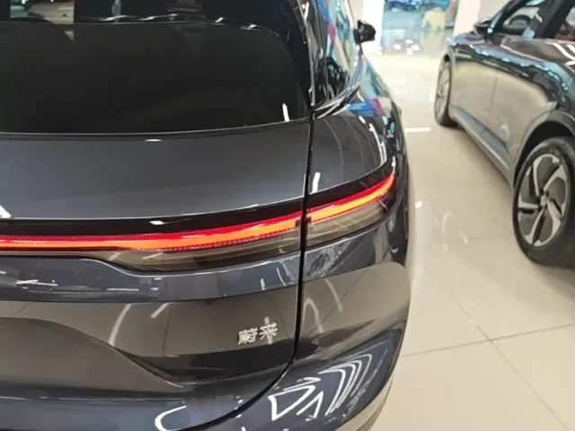 Nio ES6 — Фото автомобиля 7