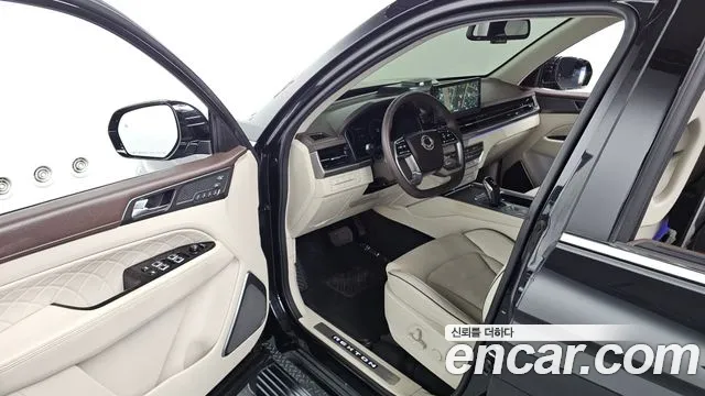 KG_Mobility_Ssangyong Rexton Rexton Arena Дизель 2.2 4WD — Фото автомобиля 11