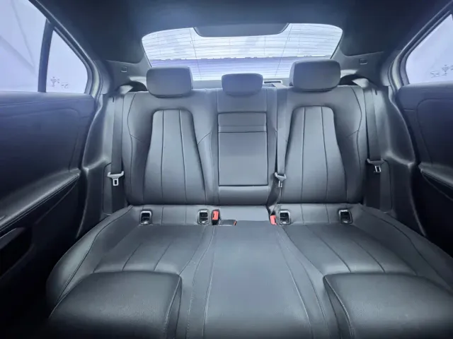Mercedes-Benz A-Class — Фото автомобиля 18