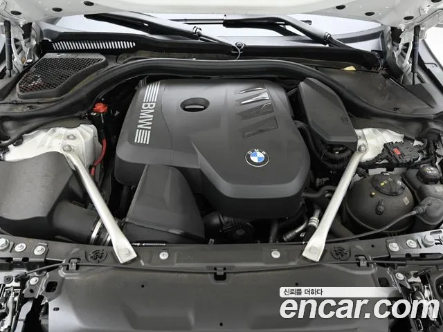 BMW 5 Series G60 — Фото автомобиля 6