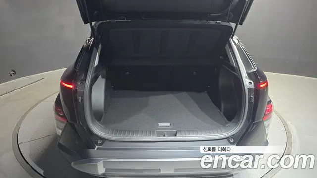 Hyundai Kona SX2 — Фото автомобиля 30
