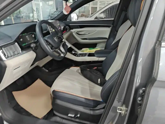 BYD Song PLUS — Фото автомобиля 14