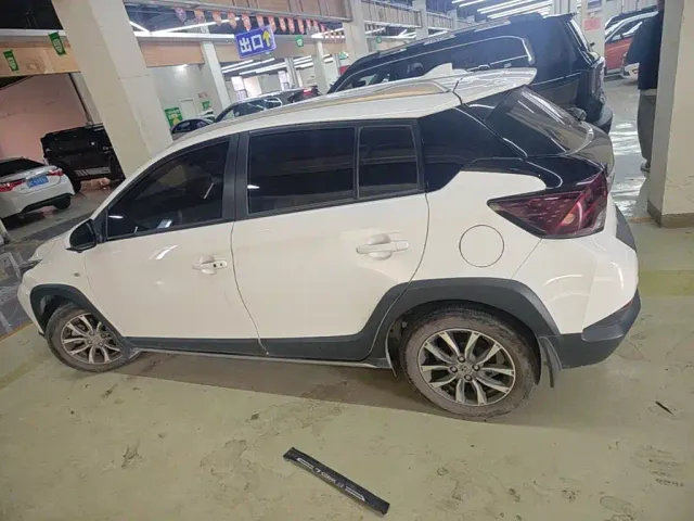 Toyota YARiS L Zhi Xuan — Фото автомобиля 5