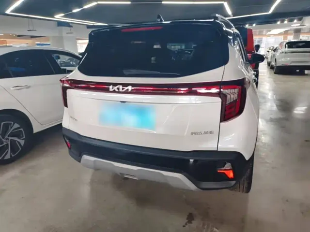 Kia Seltos — Фото автомобиля 5