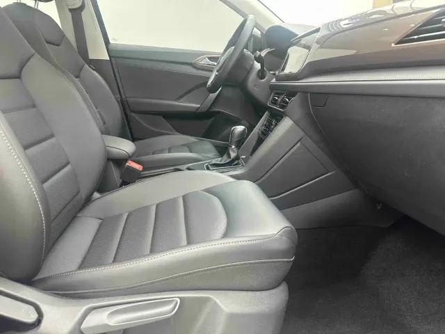 Volkswagen Tharu — Фото автомобиля 10