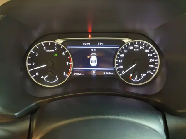 Nissan Sylphy — Фото автомобиля 4