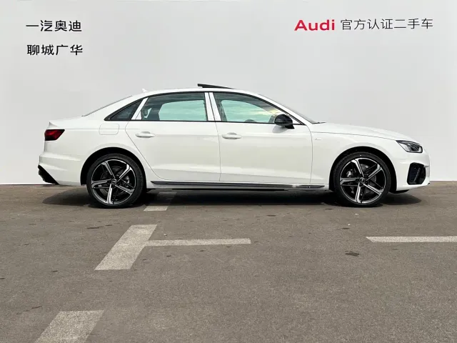 Audi A4L — Фото автомобиля 5