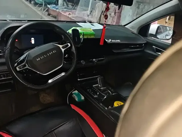 Wuling Motors Wuling Victory 2022 280T 1.5T CVT Flagship — Фото автомобиля 12