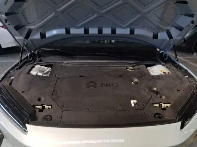 Nio ET5 Touring — Фото автомобиля 19