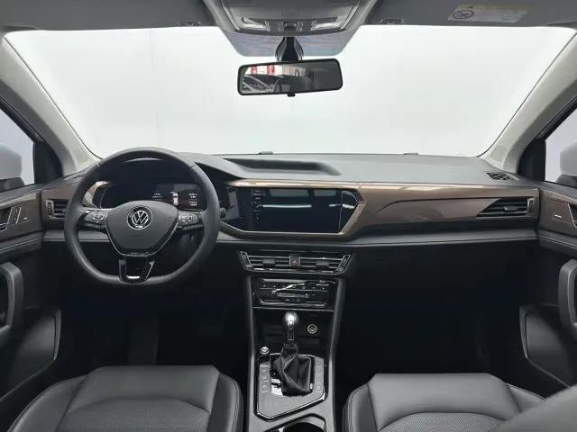 Volkswagen Tharu — Фото автомобиля 7