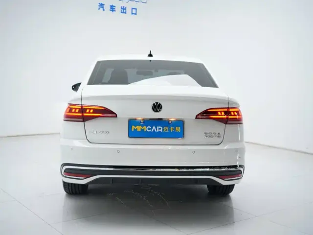 Volkswagen Bora — Фото автомобиля 10