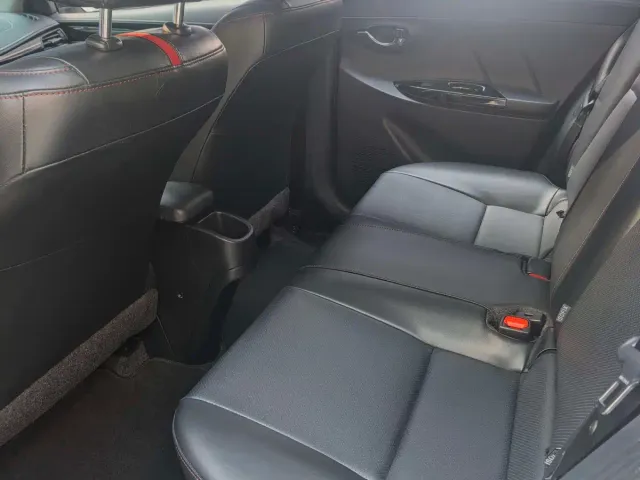 Toyota YARiS L Zhi Xuan — Фото автомобиля 11
