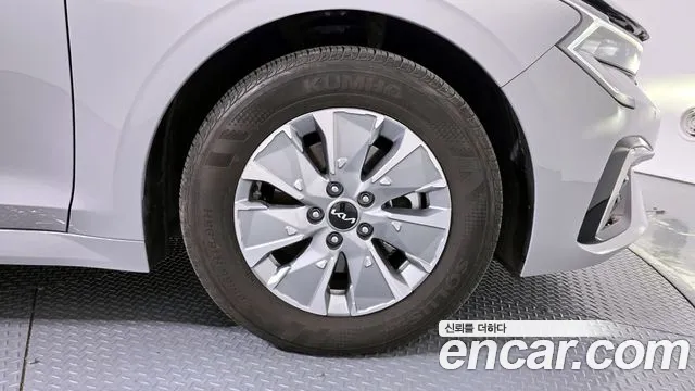 Kia K5 Prestige — Фото автомобиля 5