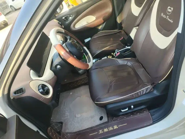 Wuling Bingo — Фото автомобиля 14