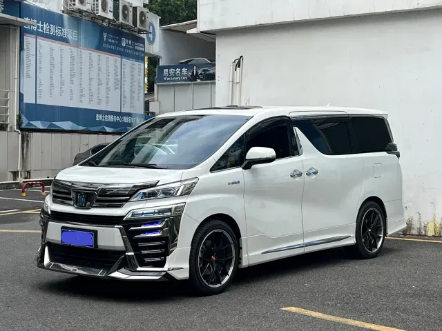 Фотография автомобиля — Toyota Vellfire