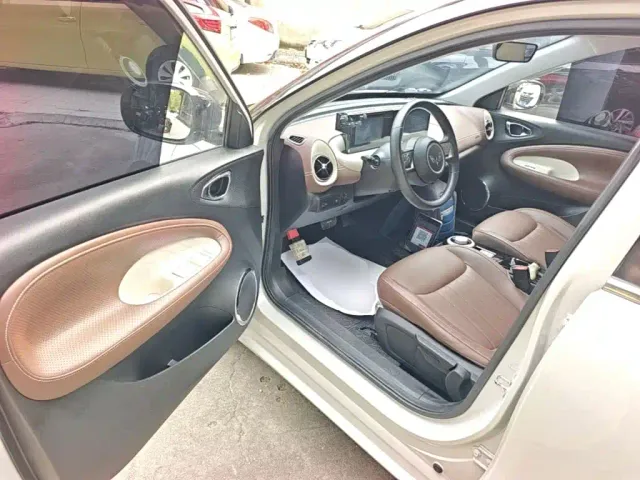 Wuling Bingo — Фото автомобиля 15