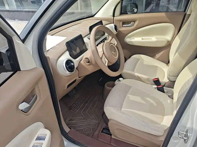 Wuling Hongguang Mini EV — Фото автомобиля 15