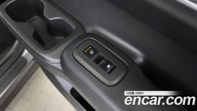 Hyundai Santa Fe MX5 — Фото автомобиля 25