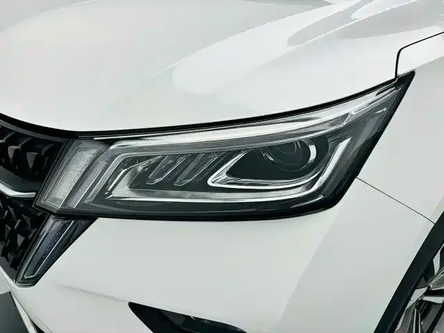 Wuling Asta — Фото автомобиля 19