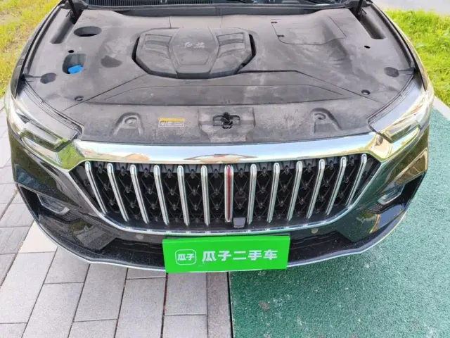 Hongqi HS5 — Фото автомобиля 10