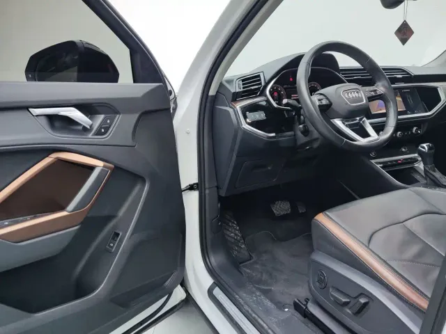 Audi Q3 — Фото автомобиля 7