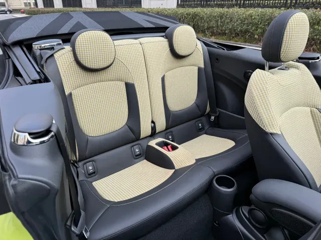 MINI Hatch — Фото автомобиля 21