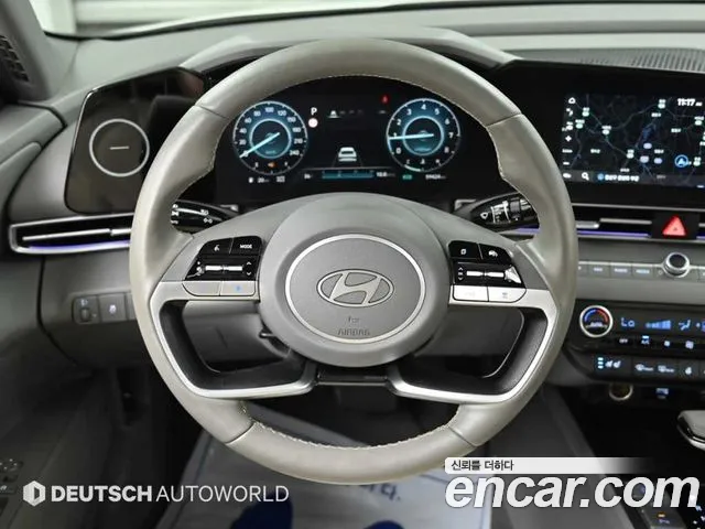 Hyundai Avante CN7 — Фото автомобиля 13