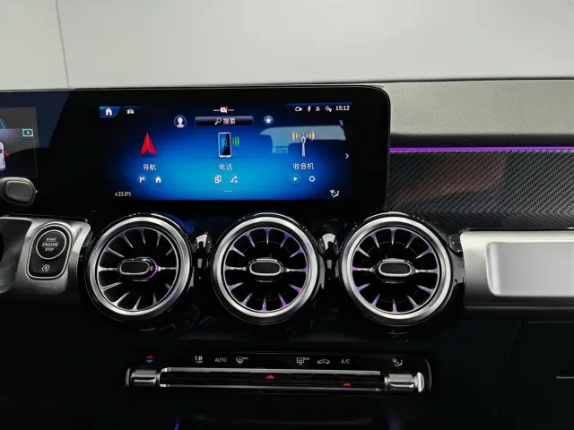 Mercedes-Benz GLB AMG — Фото автомобиля 15