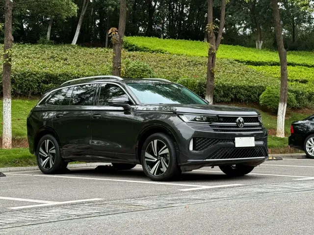 Volkswagen Talagon — Фото автомобиля 3