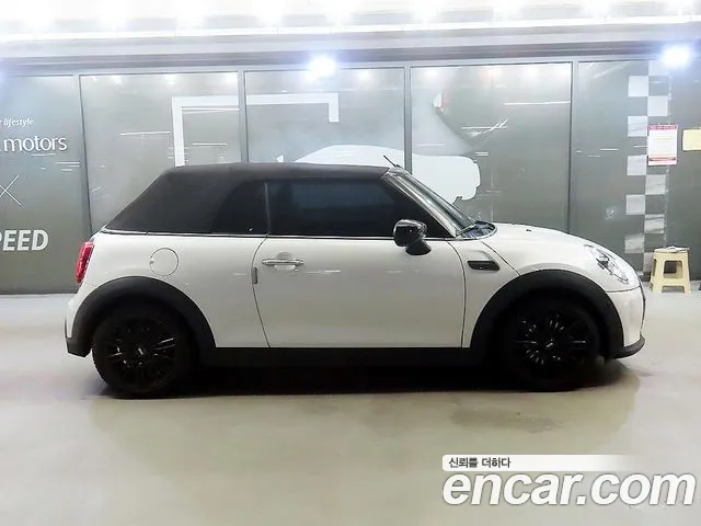 MINI Cooper Convertible — Фото автомобиля 3